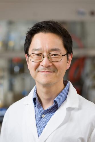 chemical engineering professor hoyong chung at famu-fsu engineering