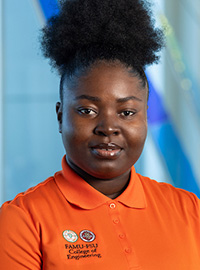 Elizabeth Ameyibor headshot