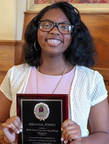 Arianna Jones won the Girls Can Do Anything 2018 award