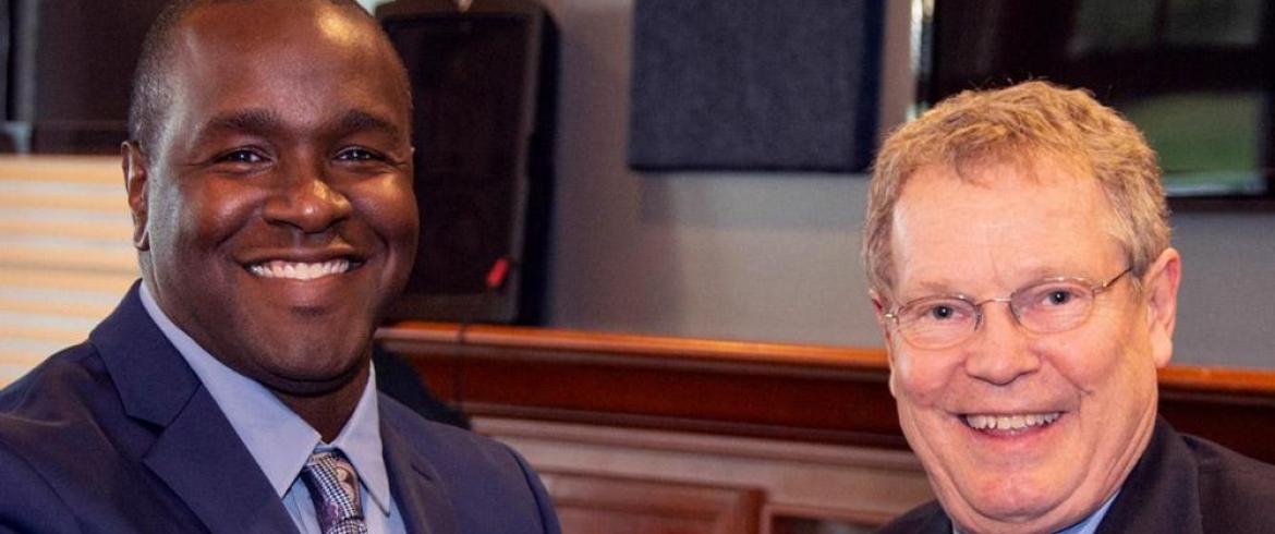 Eric Hellstrom, Ph.D. (right) and Terrell Finch (left) at the 2019 Distinguished ME Alumni Award Banquet.