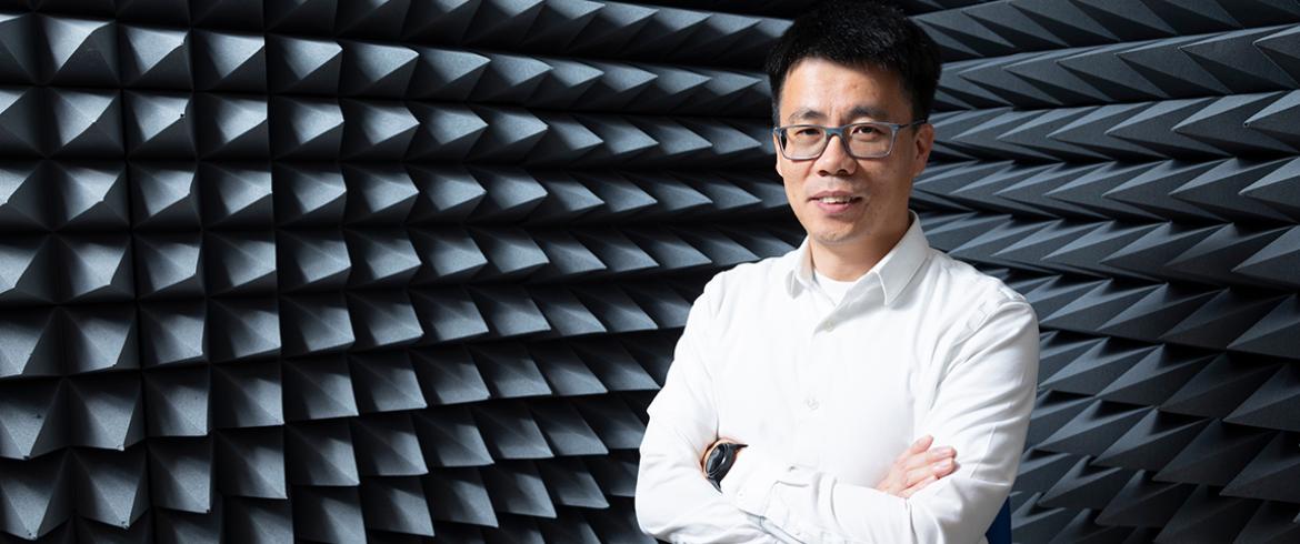 photo of bayaner arigong phd in his lab at the famu-fsu college of engineering