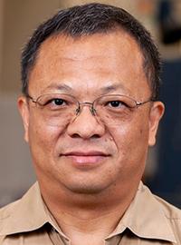 richard liang 2021 headshot