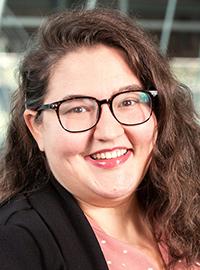 kassidy hof-mahoney headshot