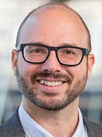 vasconcelos headshot