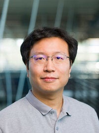 Sangrock Lee headshot.