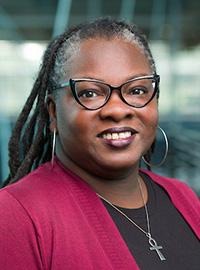 Shaundra Lee headshot