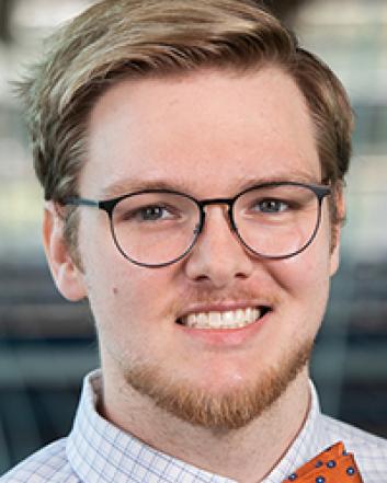 brandon rosenthal headshot