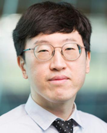 Dongheon Lee headshot