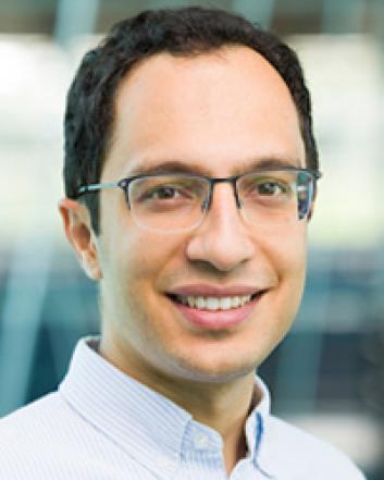 Mehrdad Kiani headshot