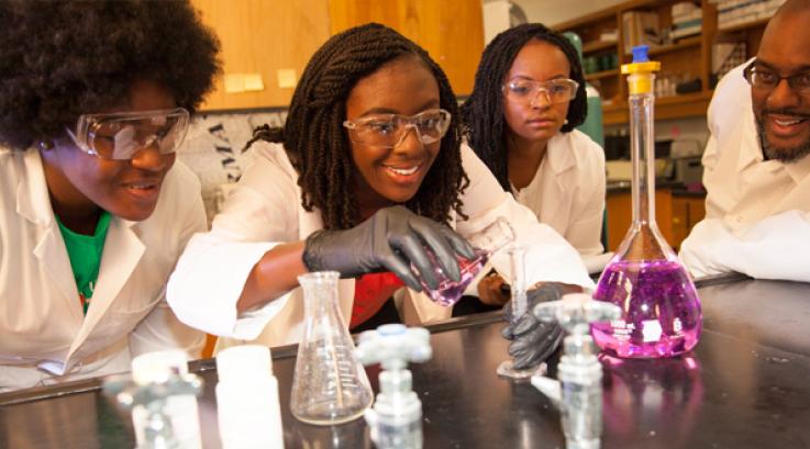 The CEE Environmental Engineering Laboratory is equipped to carry out fundamental and applied research on water treatment, landfilling, resource recovery, and bioremediation.