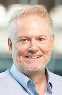 Daniel Parker headshot